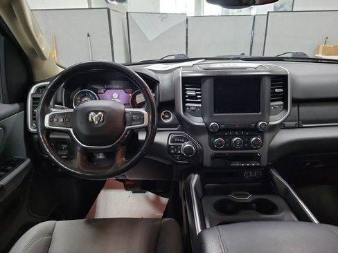 Used 2020 RAM 1500 Big Horn image 3