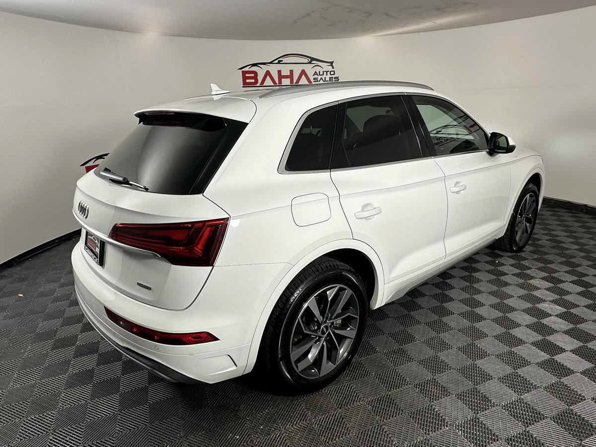 Used 2021 Audi Q5 2.0T Premium w/ Convenience Package AWD/4WD image 9