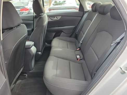 Used 2021 Kia Forte LXS image 14