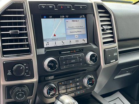 Used 2018 Ford F150 Platinum w/ Equipment Group 701A Luxury AWD/4WD image 15