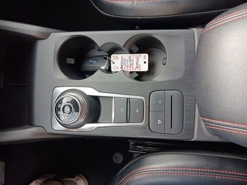 Used 2025 Ford Escape ST-Line image 25