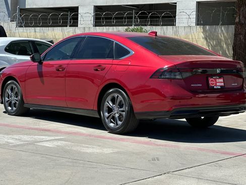Used 2024 Honda Accord EX-L image 7