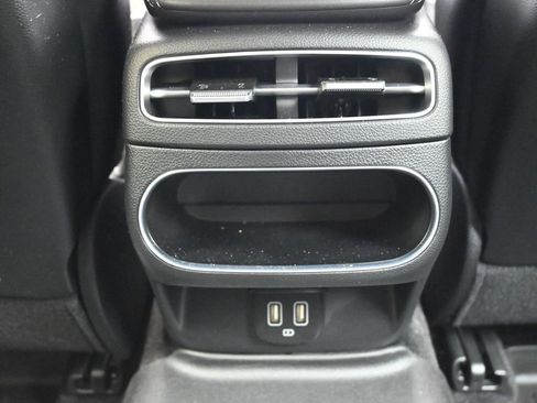 Used 2023 Genesis GV70 2.5T w/ Select Package image 21