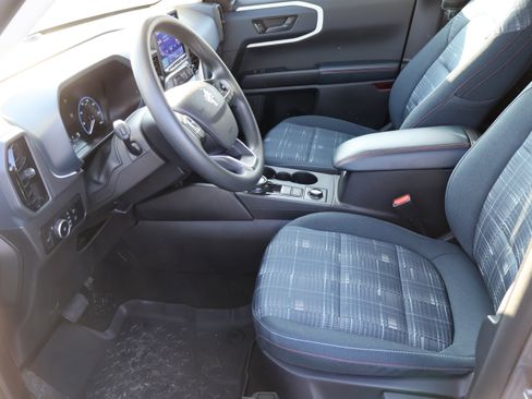 Used 2023 Ford Bronco Sport Heritage image 41