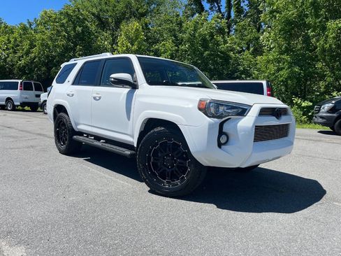 Used 2016 Toyota 4Runner Limited RWD image 25