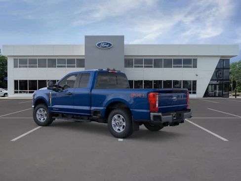 New 2026 Ford F250 XLT image 4