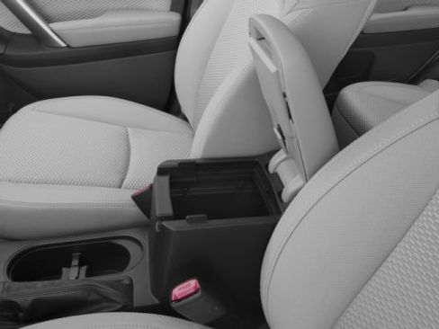 Used 2017 Subaru Forester 2.5i Premium image 18