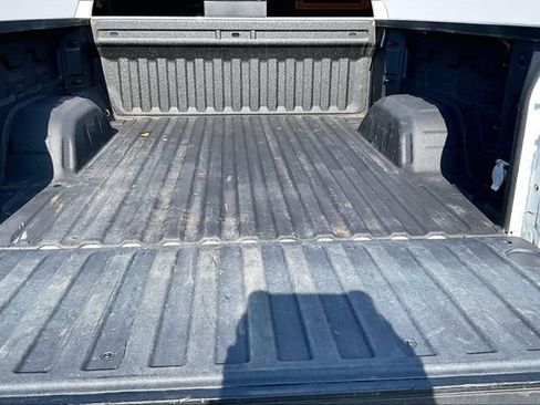 Used 2022 Chevrolet Silverado 1500 LT w/ All Star Edition Plus AWD/4WD image 7