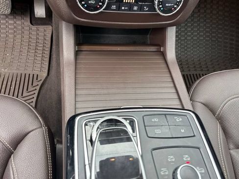 Used 2019 Mercedes-Benz GLS 450 4MATIC image 6