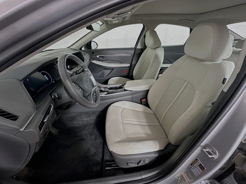 Used 2023 Hyundai Sonata SEL w/ Convenience Package FWD image 13