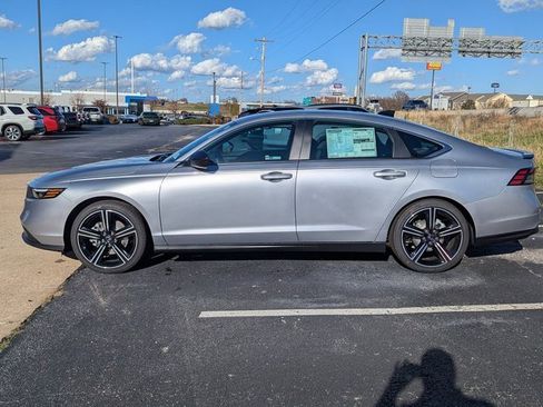 New 2025 Honda Accord Sport image 9