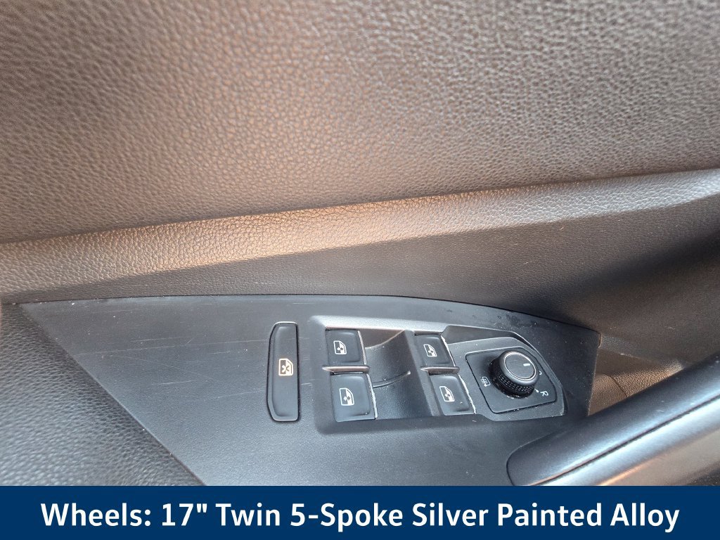Used 2024 Volkswagen Jetta SE FWD image 22