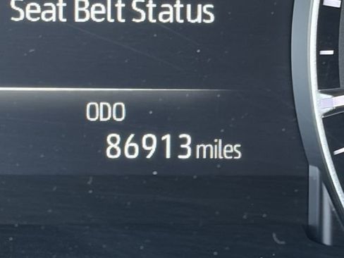 Used 2020 Toyota Highlander Platinum FWD image 12