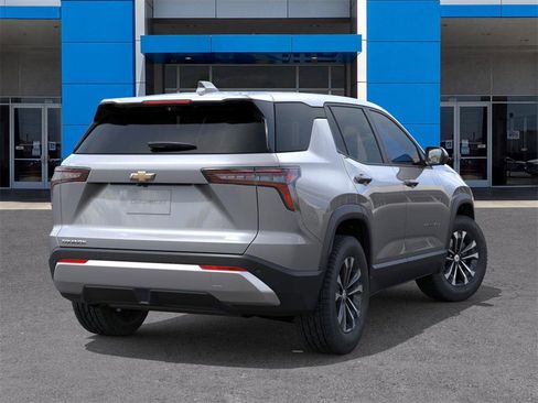 New 2026 Chevrolet Equinox LT w/ Safety and Technology Package image 4