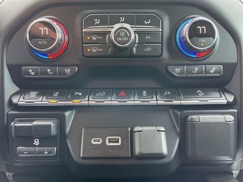 Used 2020 Chevrolet Silverado 3500 LTZ w/ LTZ Premium Package image 30