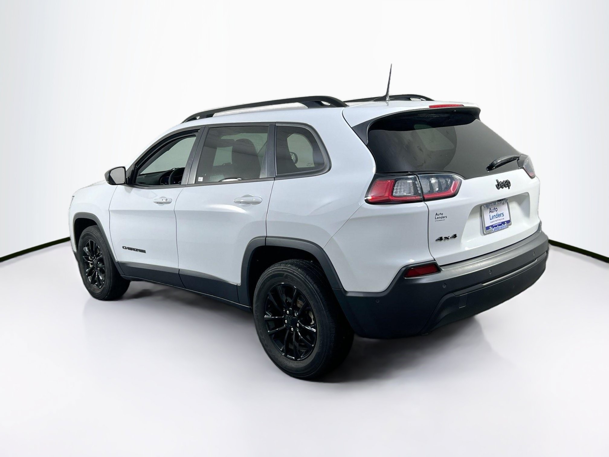 Used 2023 Jeep Cherokee Altitude Lux w/ Lux Elite Package AWD/4WD image 7
