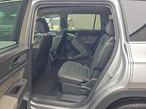 Used 2023 Volkswagen Atlas SEL Premium AWD/4WD image 8