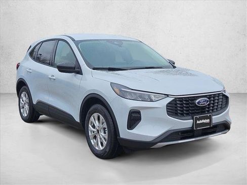 New 2026 Ford Escape Active image 7