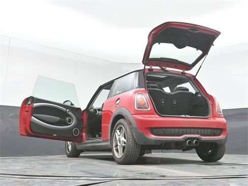 Used 2010 MINI Cooper S image 50