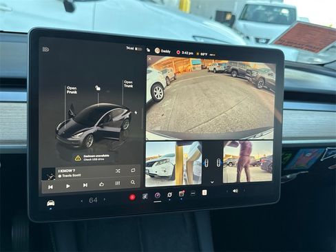 Used 2023 Tesla Model 3 Standard Range image 12