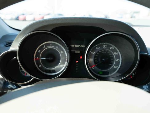 Used 2012 Acura MDX image 16