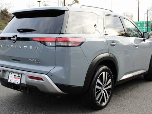Certified 2023 Nissan Pathfinder Platinum image 6