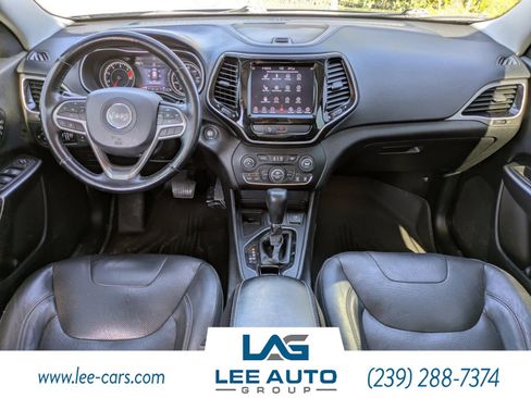 Used 2019 Jeep Cherokee Limited image 13