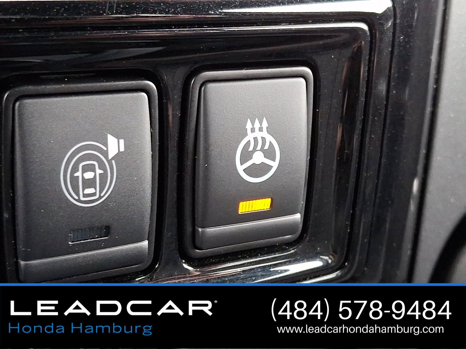 Used 2023 Nissan Titan PRO-4X w/ Pro-4x Convenience Package AWD/4WD image 26