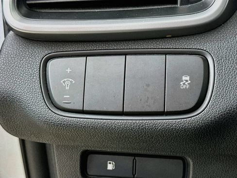 Used 2020 Kia Sorento FWD V6 image 10