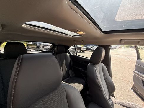 Used 2024 Mitsubishi Eclipse Cross SE AWD/4WD image 10