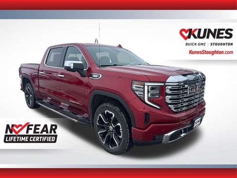 Used 2024 GMC Sierra 1500 Denali w/ Technology Package AWD/4WD image 4