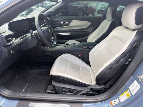 Used 2024 Ford Mustang GT Premium RWD image 12