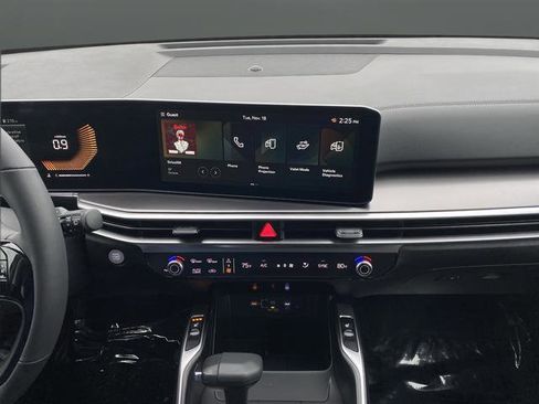 New 2026 Kia Sorento S image 8