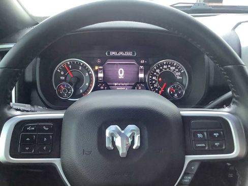 Used 2021 RAM 2500 Big Horn w/ Level 2 Equipment Group AWD/4WD image 16