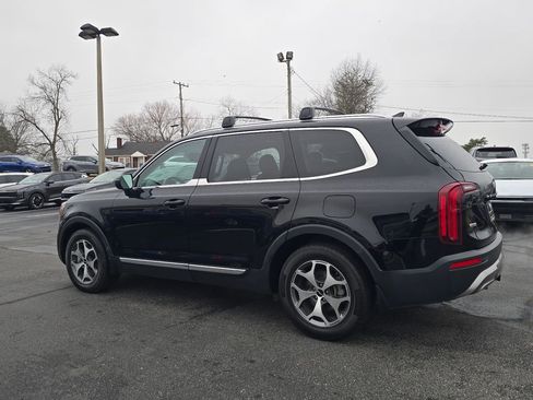 Certified 2022 Kia Telluride EX w/ Towing Package image 5