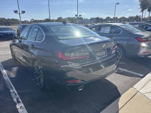 Used 2025 BMW 330i xDrive 330i xDrive w/ Convenience Package image 3