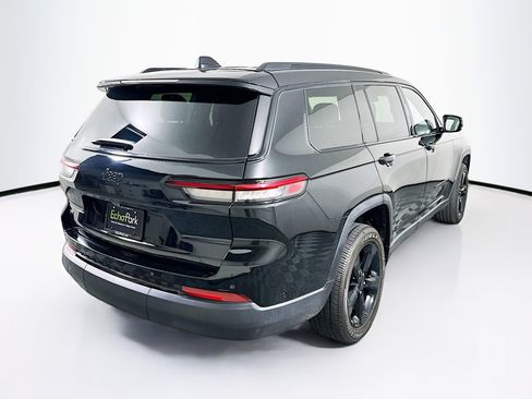 Used 2023 Jeep Grand Cherokee L Laredo RWD image 9