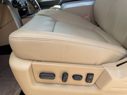 Used 2013 Ford F150 Lariat w/ Mid Equipment Group RWD image 9