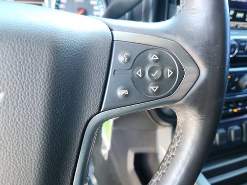 Used 2017 Chevrolet Silverado 1500 LTZ Z71 w/ LTZ Plus Package AWD/4WD image 23