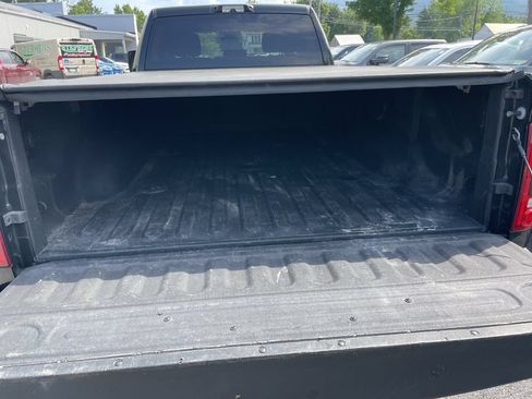Used 2023 RAM 3500 Big Horn w/ Level 1 Equipment Group AWD/4WD image 39