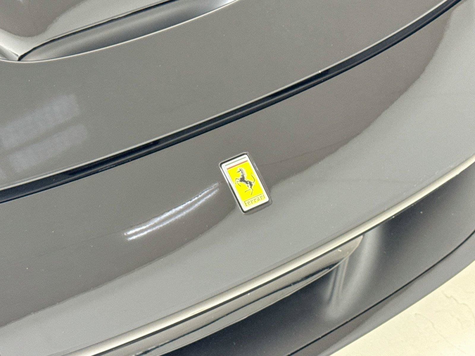 Used 2021 Ferrari F8 Tributo RWD image 32