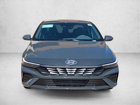 New 2026 Hyundai Elantra SE w/ Cargo Package image 6