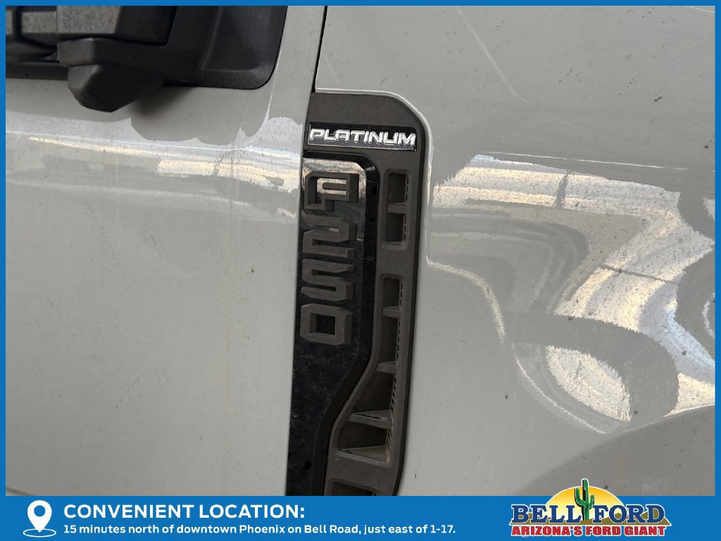 Used 2018 Ford F150 Lariat w/ Equipment Group 502A Luxury AWD/4WD image 4