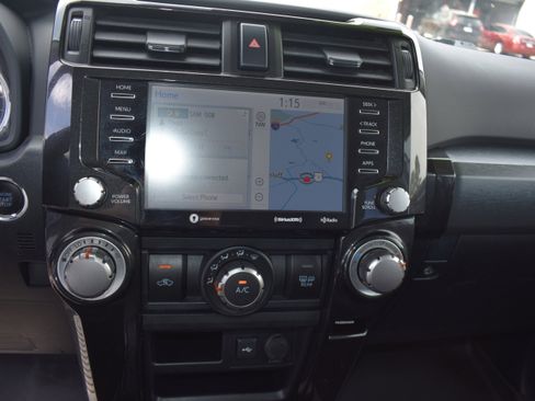 Used 2022 Toyota 4Runner TRD Off-Road Premium image 20