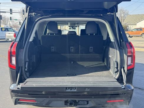 Used 2025 Ford Expedition Max Active image 28