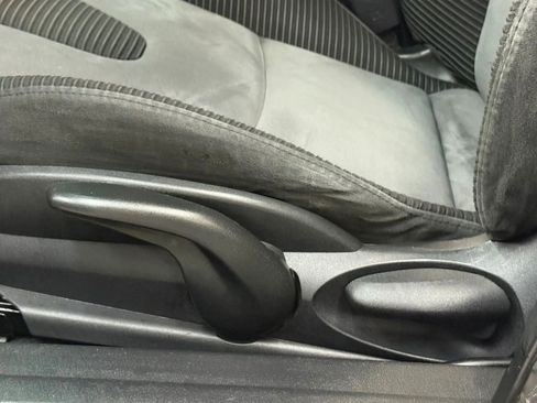 Used 2004 MAZDA RX-8 image 18