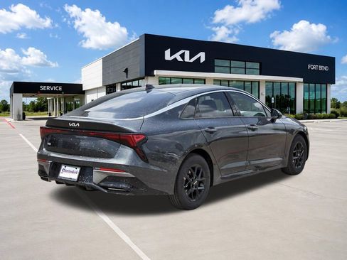 New 2026 Kia K5 LXS FWD image 4