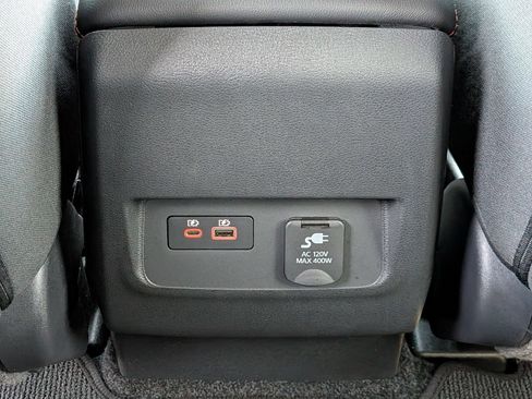 Used 2025 Nissan Frontier PRO-4X w/ Pro Convenience Package AWD/4WD image 23