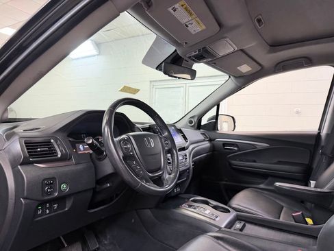 Used 2023 Honda Ridgeline RTL image 13
