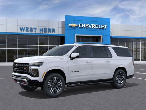 New 2026 Chevrolet Suburban Z71 image 2